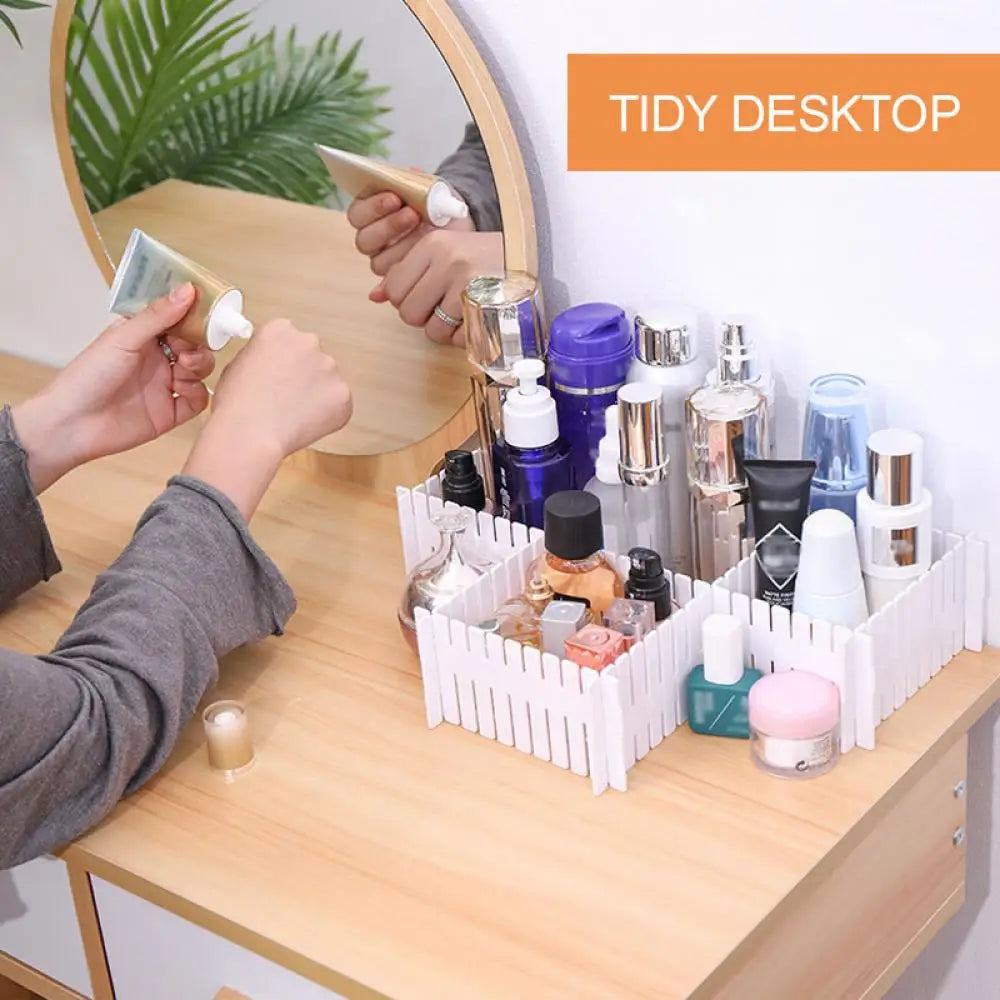 4 Pcs DIY Adjustable Storage Partition Board Plastic Drawer Divider Combination Partition Board Space-Saving Cabinet Organizer